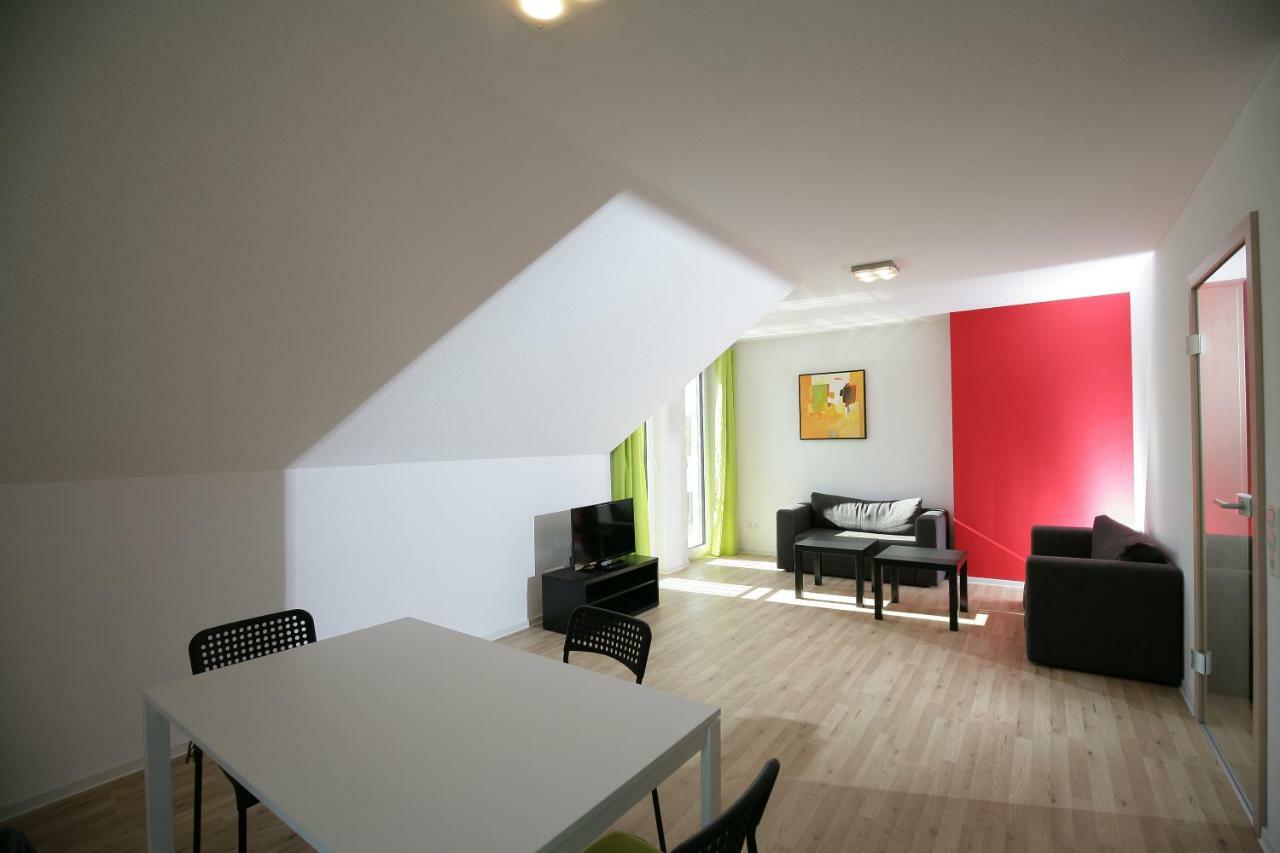 Hotel Am Baronenwald ゲッピンゲン エクステリア 写真