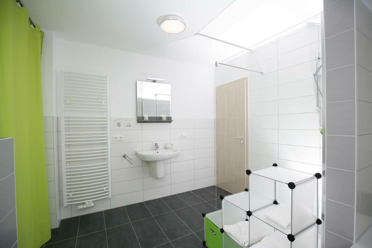 Hotel Am Baronenwald ゲッピンゲン エクステリア 写真